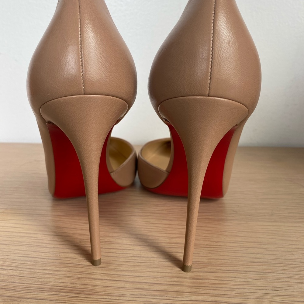 Like New Iriza 100mm Heels - Picture 3 of 14